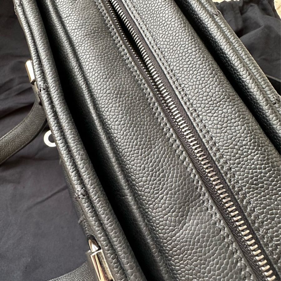 Chanel黑色Trendy LOGO銀牌冰塊包 99新 台灣專櫃購入 手提/肩背兩用包-26