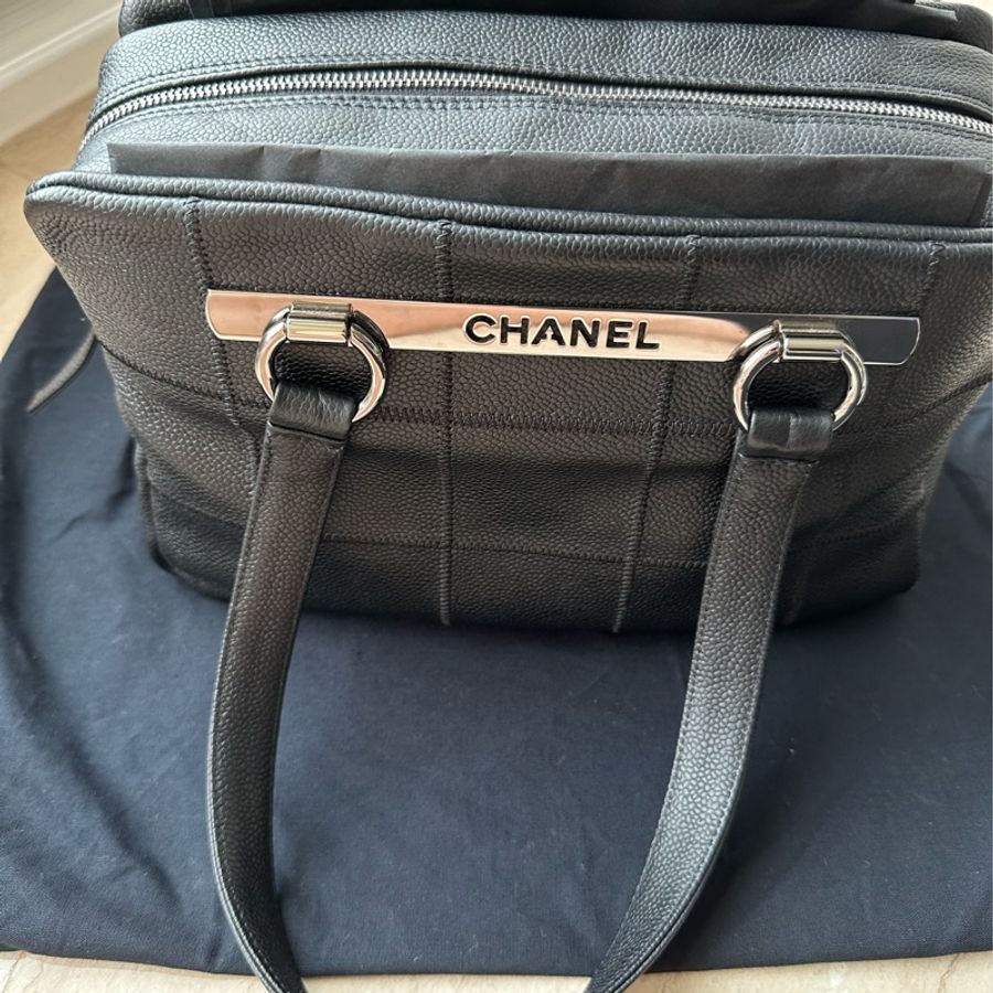 Chanel黑色Trendy LOGO銀牌冰塊包 99新 台灣專櫃購入 手提/肩背兩用包-34
