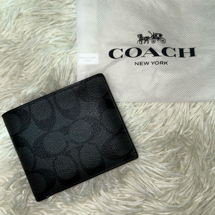 COACH 滿版老花短皮夾 經典黑(F74993)-1