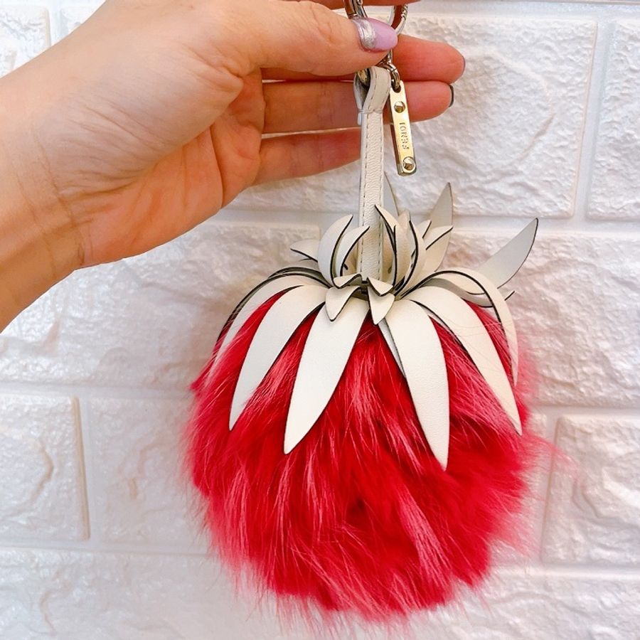 近新全配專櫃正品✨FENDI PON PON CHARM pineapple紅菠蘿毛球吊飾/鑰匙圈/狐狸毛+防刮牛皮-2