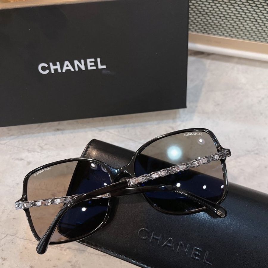 【現貨】麗睛眼鏡Chanel【可刷卡分期】香奈兒 CH5210 太陽眼鏡 水銀鏡片太陽眼鏡 鏡面太陽眼鏡 香奈兒小羊皮穿鏈 小香眼鏡 香奈兒墨鏡-9