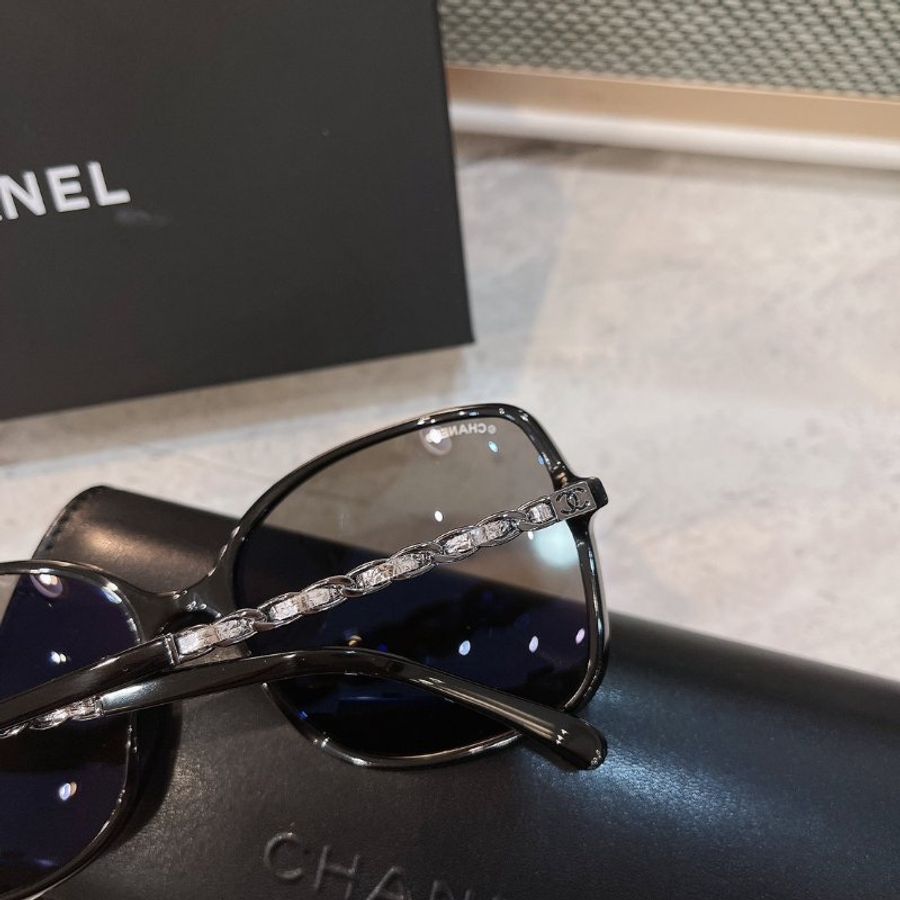 【現貨】麗睛眼鏡Chanel【可刷卡分期】香奈兒 CH5210 太陽眼鏡 水銀鏡片太陽眼鏡 鏡面太陽眼鏡 香奈兒小羊皮穿鏈 小香眼鏡 香奈兒墨鏡-10