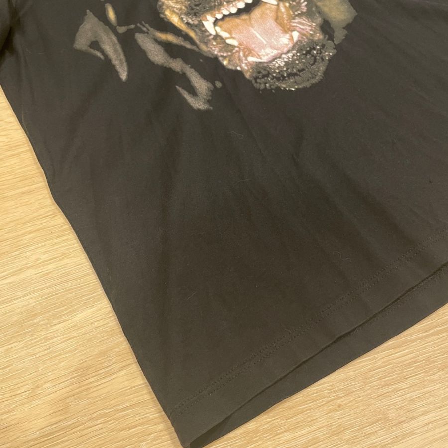 Givenchy 紀梵希 經典 T-Shirt 尺寸M 鯊魚 星星 羅威納狗頭-17