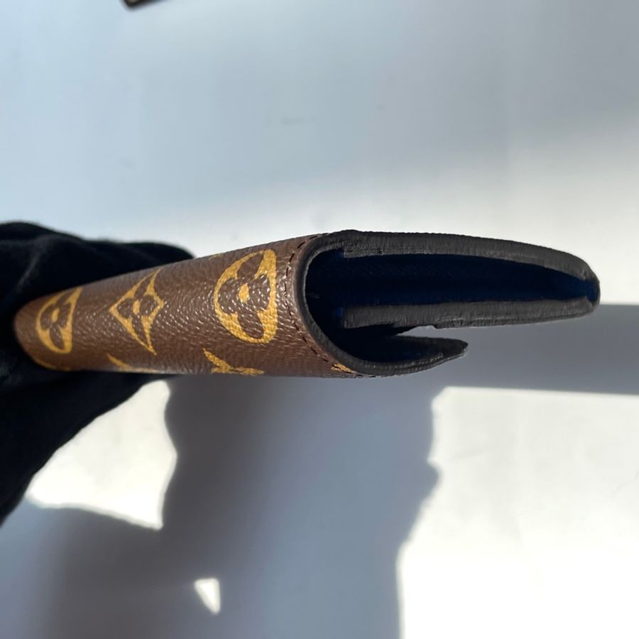 Louis Vuitton 圓花藍釦下蓋長夾-10