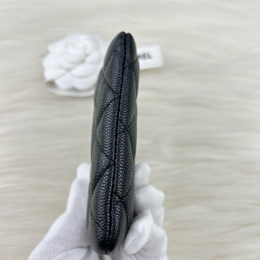 CHANEL 香奈兒 經典款 雙C 方形拉鍊卡片零錢包(黑色 x 荔枝紋牛皮 x 金釦)-12