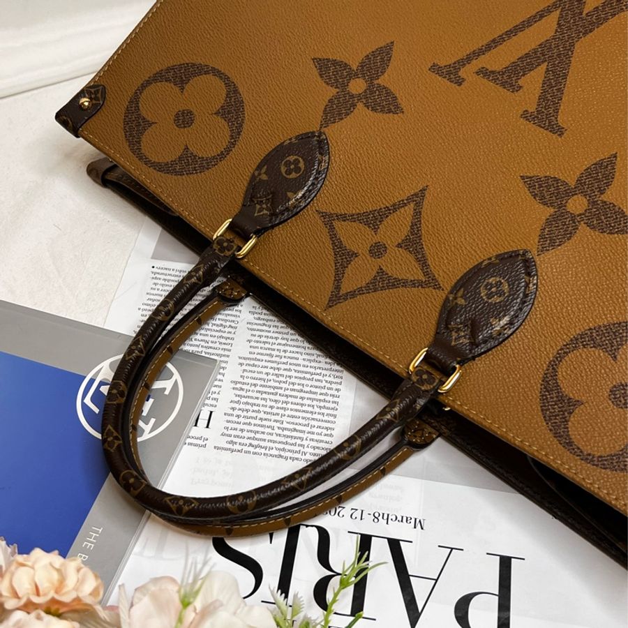 LV 老花字紋on the go 手提肩背 購物二用包 GM-12