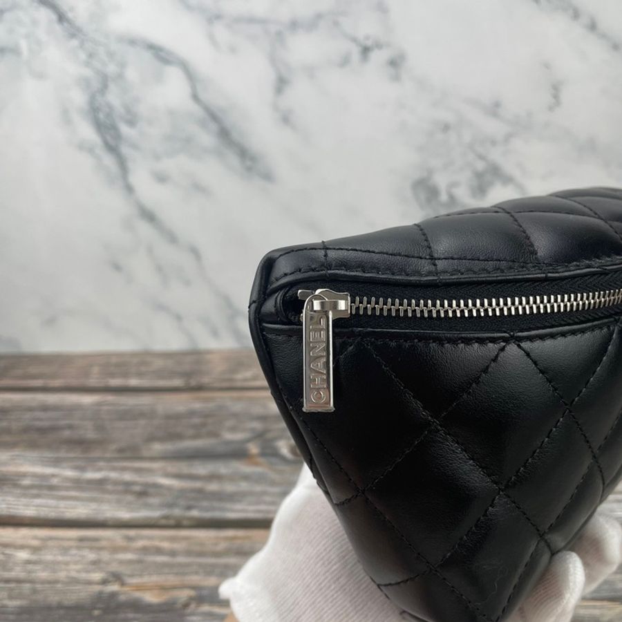 #CHANEL 經典菱格紋小牛皮拉鍊 #腰包 / #胸口包 / #櫃姐包 / #員工包-19