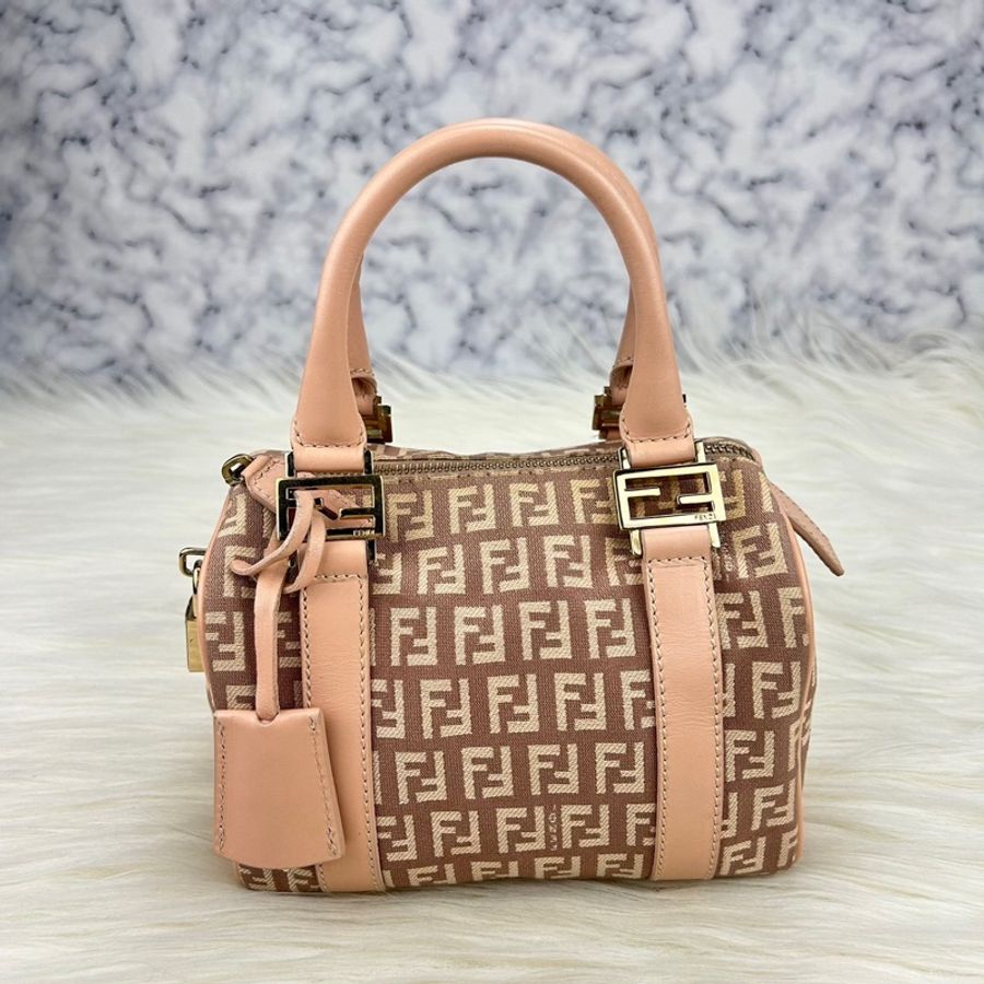 FENDI 芬迪迷你波斯頓包 粉藕色-4