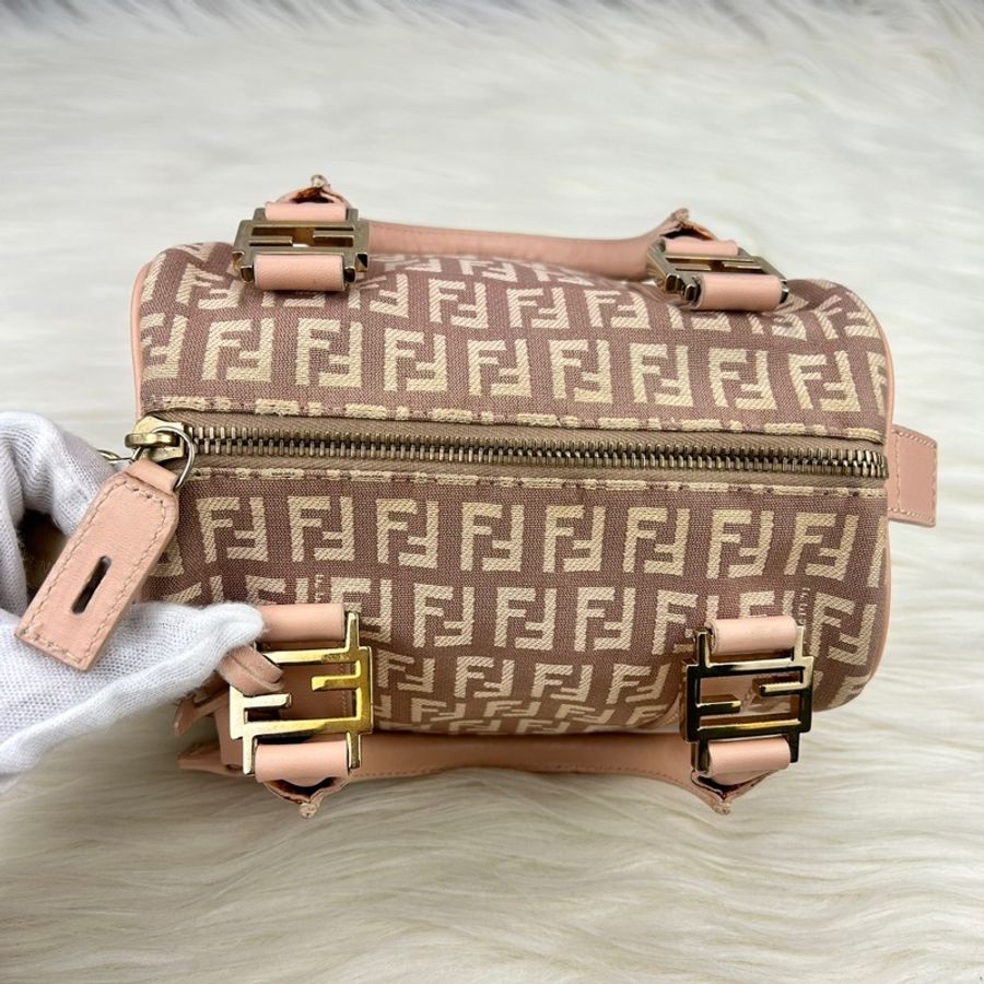 FENDI 芬迪迷你波斯頓包 粉藕色-23