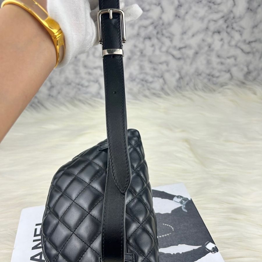 CHANEL 香奈兒  #員工包#櫃姐包#  牛皮黑銀元寶腰包  單肩包  斜挎包-18