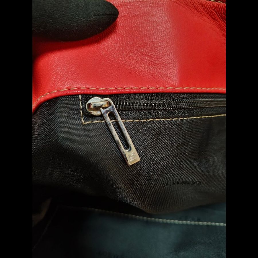 Loewe 桃紅手提包-26