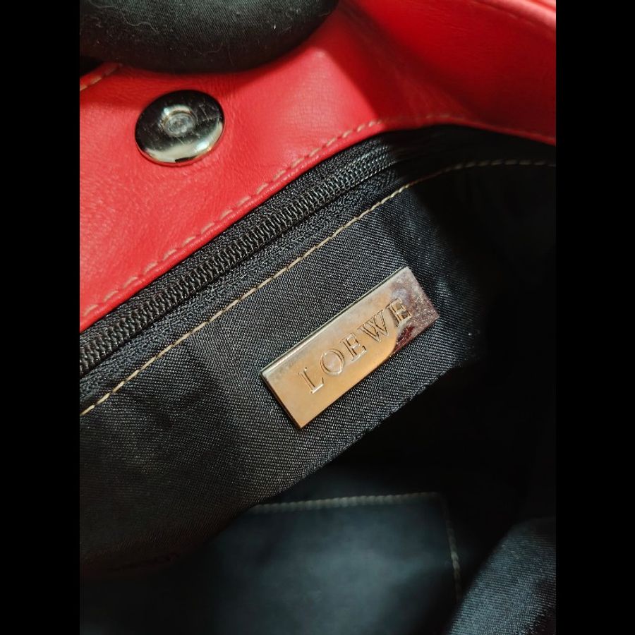 Loewe 桃紅手提包-27