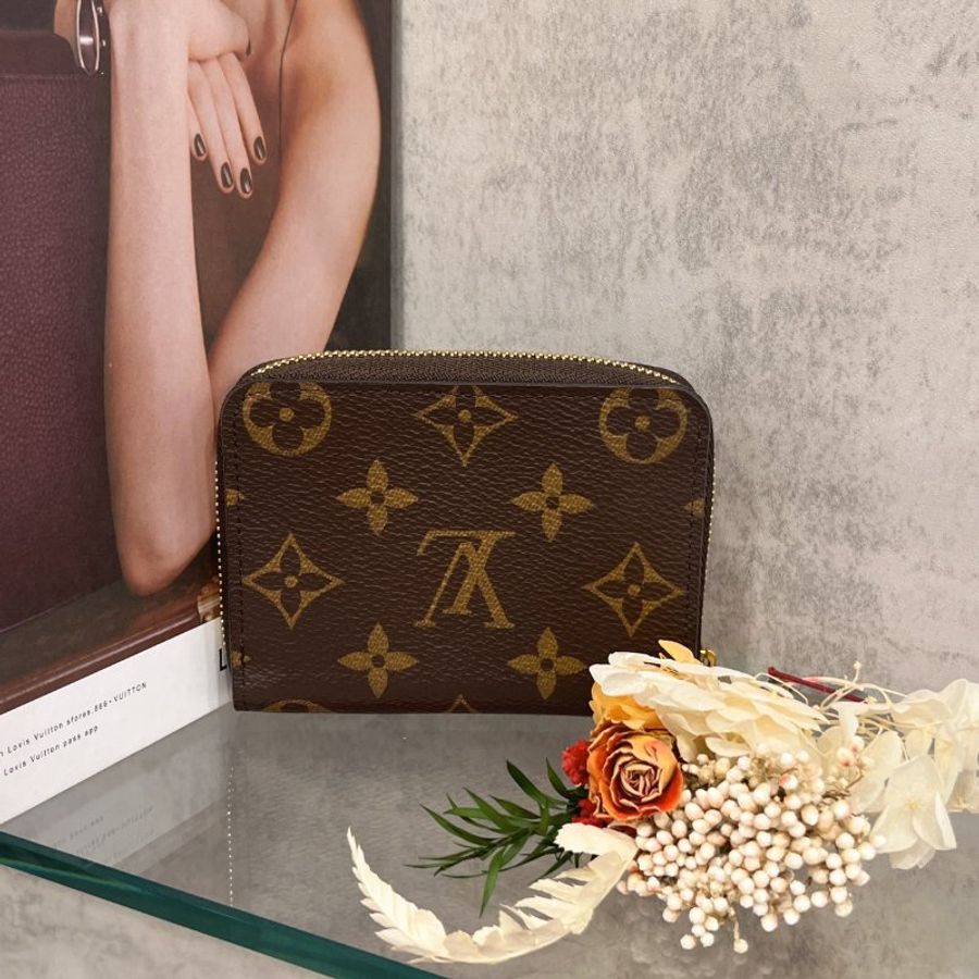 Louis Vuitton LV 老花字紋拉鍊零錢包/短夾/皮夾-1