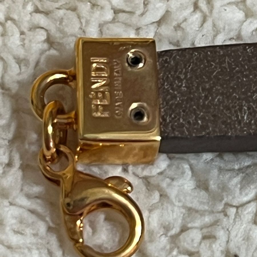 FENDI 皮革鑲嵌金屬立體花朵手錬-4