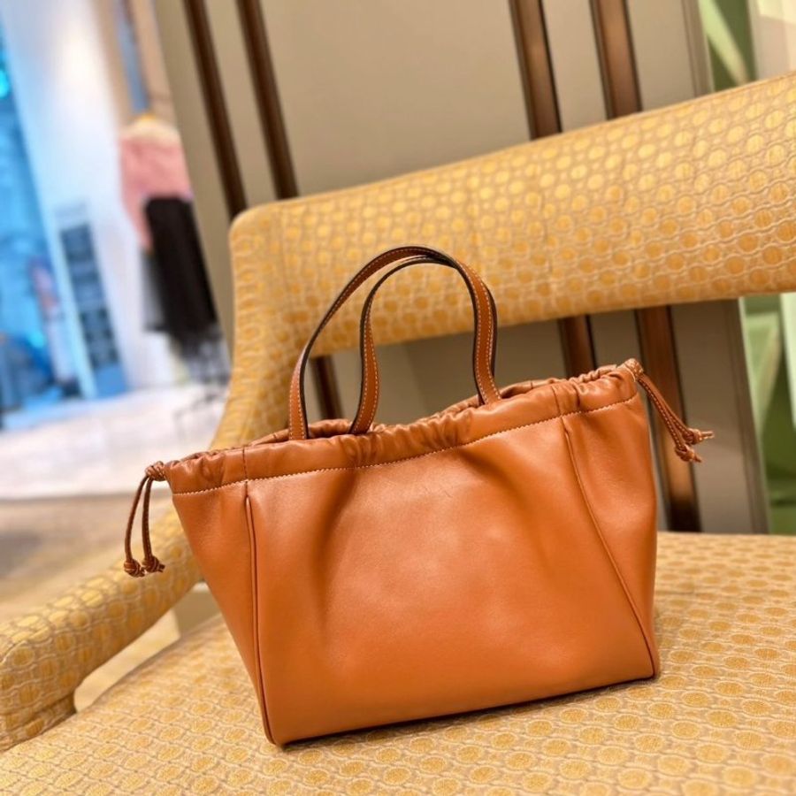 Celine 111013 Cuir Triomphe 凱旋門小款索繩包 黃褐色 (當季熱門新品 下單前請先詢問)-2