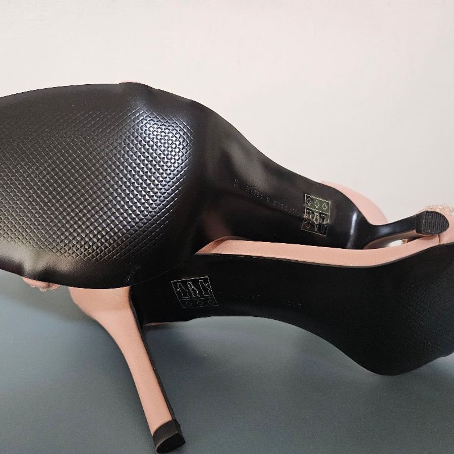 CHARLES & KEITH 官網限定 糖粒帶細跟涼鞋 -膚色 高跟涼鞋 CK鞋款 CK-8