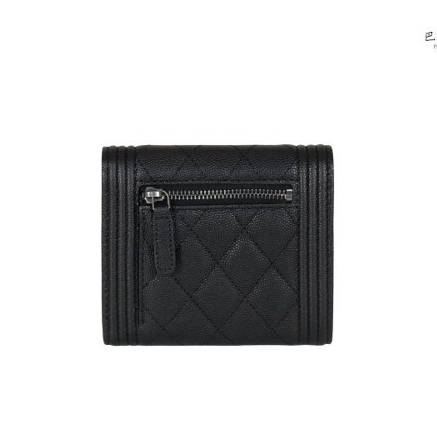 【巴黎站二手名牌專賣店】*全新現貨*CHANEL香奈兒真品*A80734經典BOY系列黑荔枝皮銀雙C釦式短夾-2