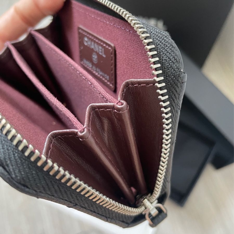 Chanel荔枝黑銀零錢包 卡包 全新全配-6