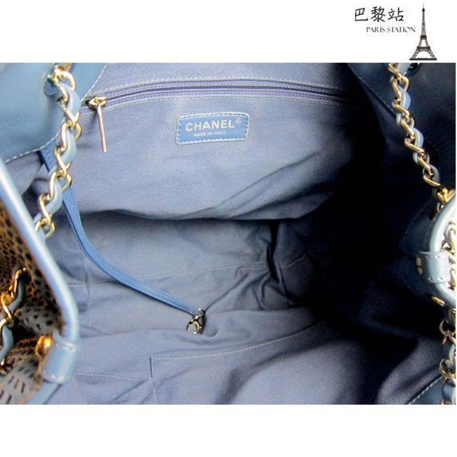 【巴黎站二手名牌專賣店】*CHANEL 香奈兒 真品* 藍色洞洞 牛皮購物包-2