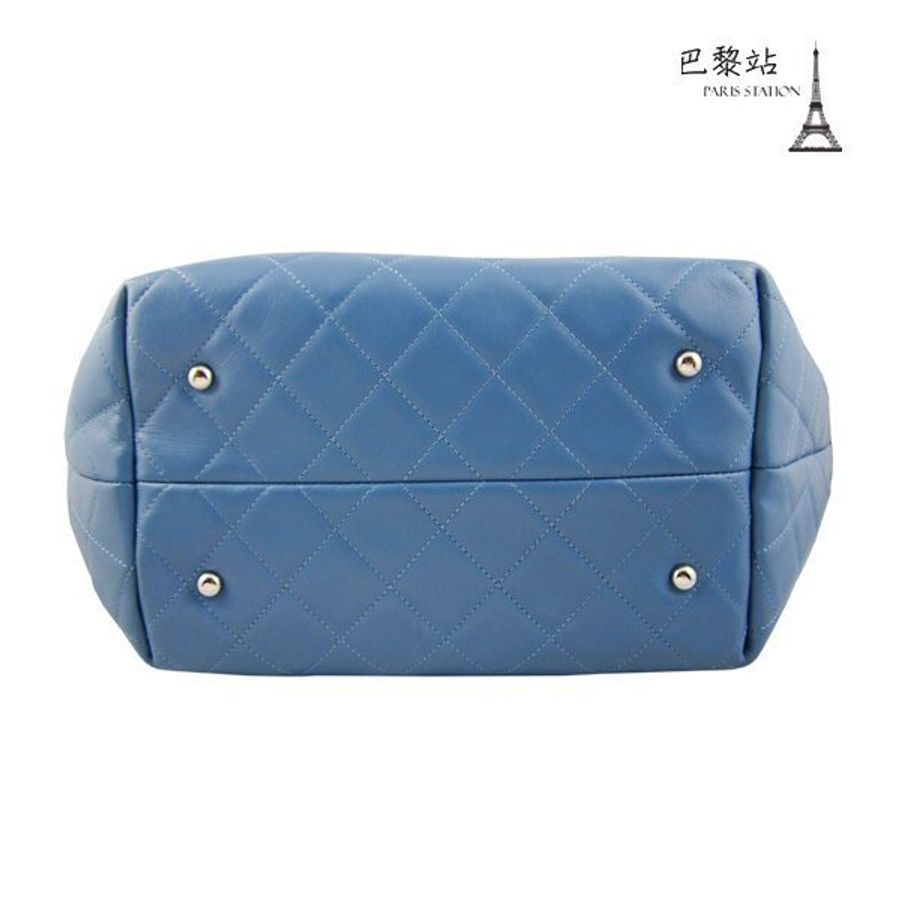 【巴黎站二手名牌專賣店】*CHANEL 香奈兒 真品* 藍色洞洞 牛皮購物包-3