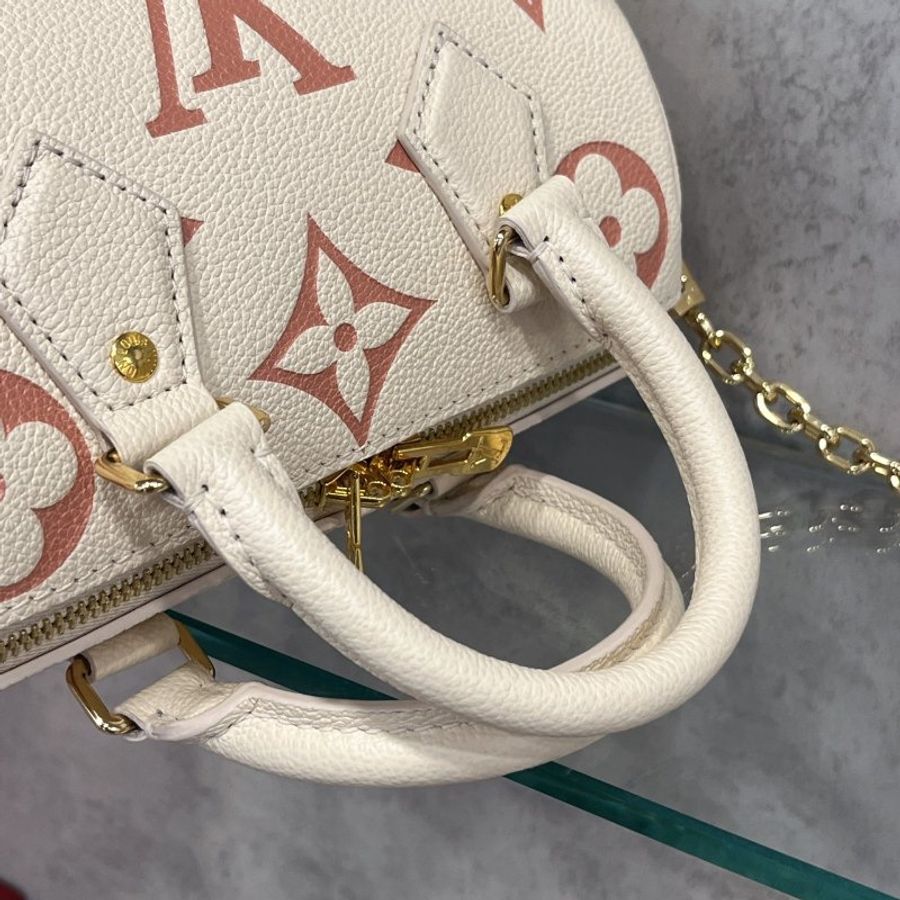 Louis Vuitton LV 晶片款奶油粉全皮大LOGO 20speedy 手提包/斜背包-7