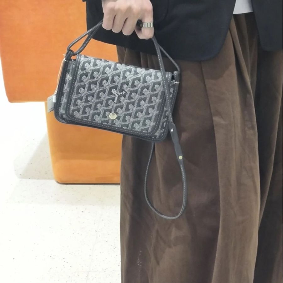 Goyard Plumet 信封包 男女皆可背 難買爆款-3