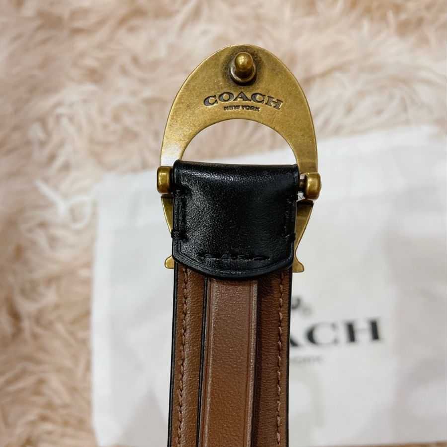 Coach 仿舊金屬 logoC 雙色皮帶-4