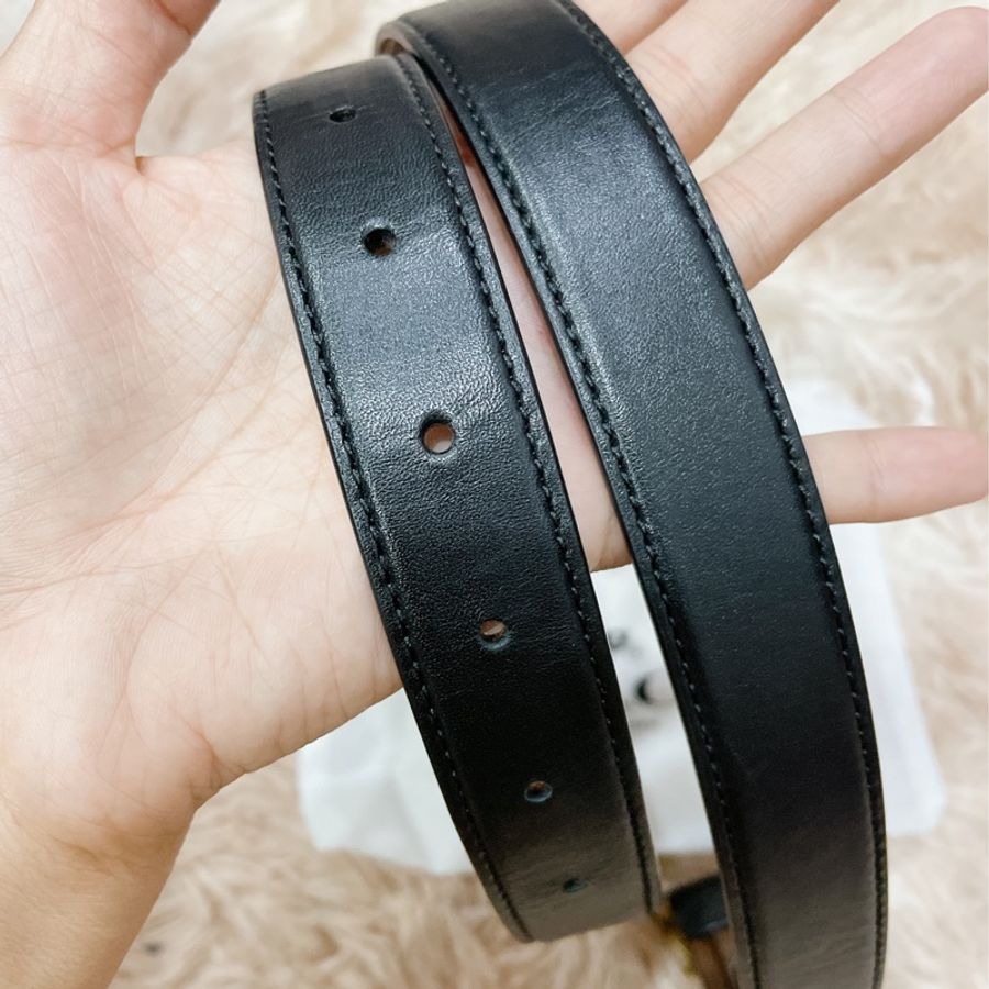 Coach 仿舊金屬 logoC 雙色皮帶-6