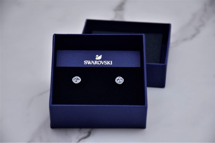 (全新)SWAROVSKI 藍鑽耳環-1