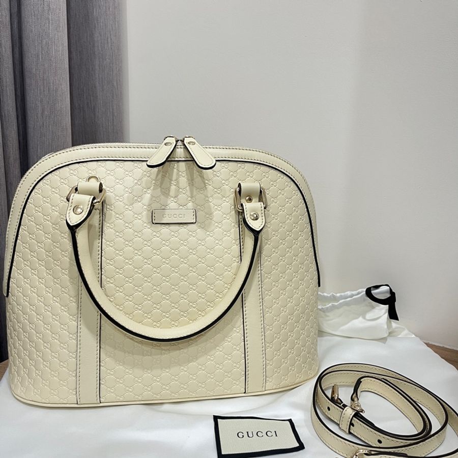 (全新）GUCCI 古馳 GUCCI GUCCISSIMA標籤LOGO雙G壓紋牛皮壓紋手提斜背貝殼包(大/米白)-5