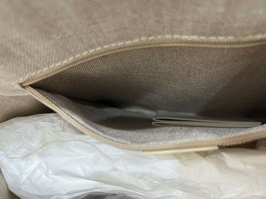 (全新）GUCCI 古馳 GUCCI GUCCISSIMA標籤LOGO雙G壓紋牛皮壓紋手提斜背貝殼包(大/米白)-18