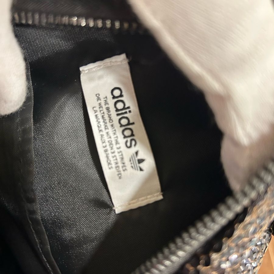 愛迪達迷你亮片後揹包可側揹-19