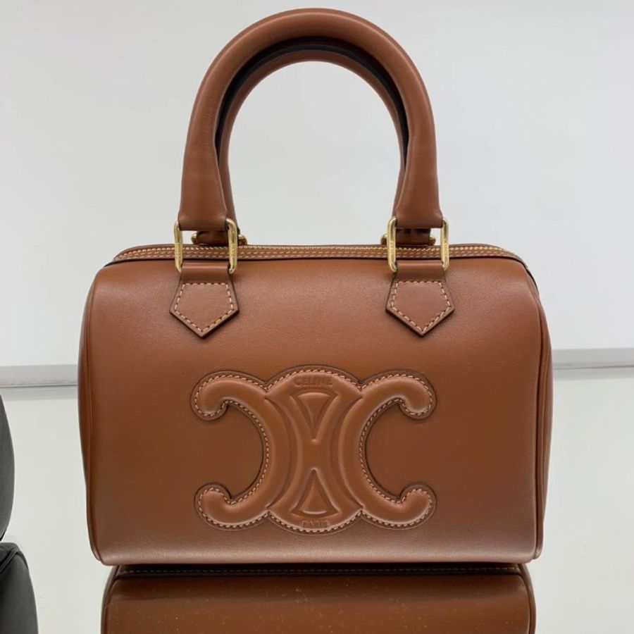 Celine 113773 平滑小牛皮Cuir 凱旋門小款波士頓包 黃褐色《2024季度★全新商品 》-7
