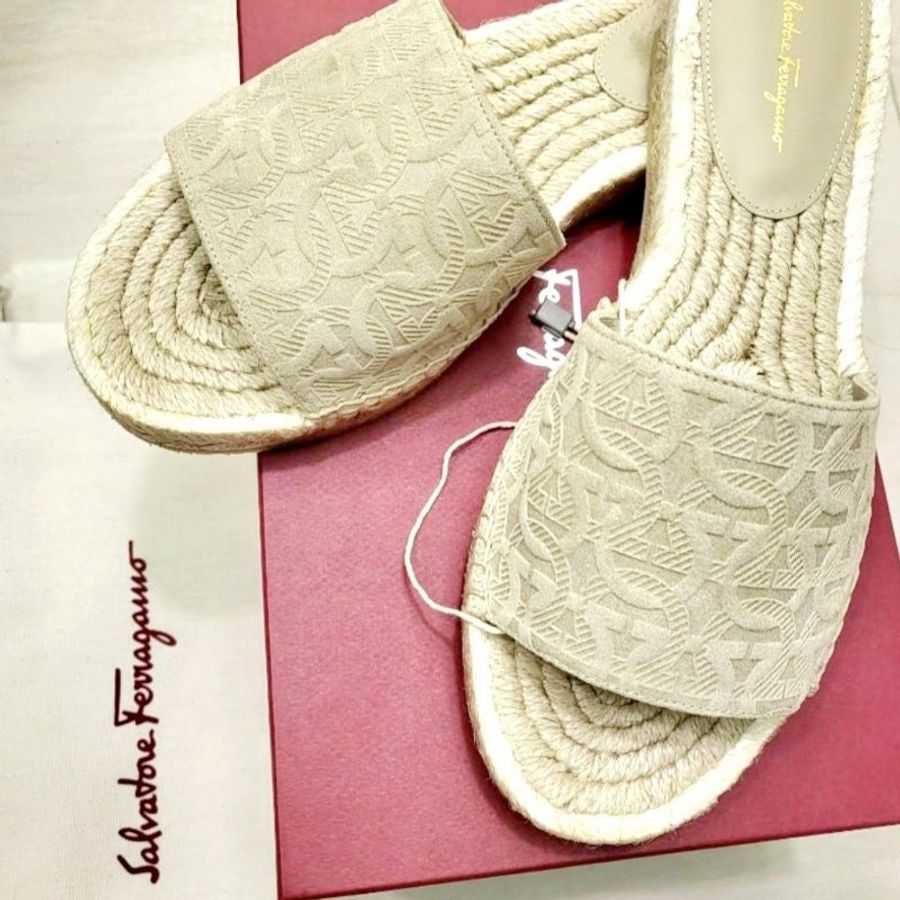 全新 義大利製 Salvatore Ferragamo 菲爾格慕 草編真皮拖鞋 38.5cm-3
