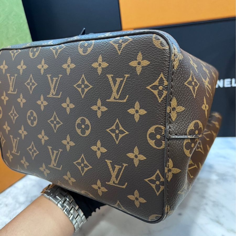 LV Louis Vuitton NeoNoe MM M44020 水桶包-14
