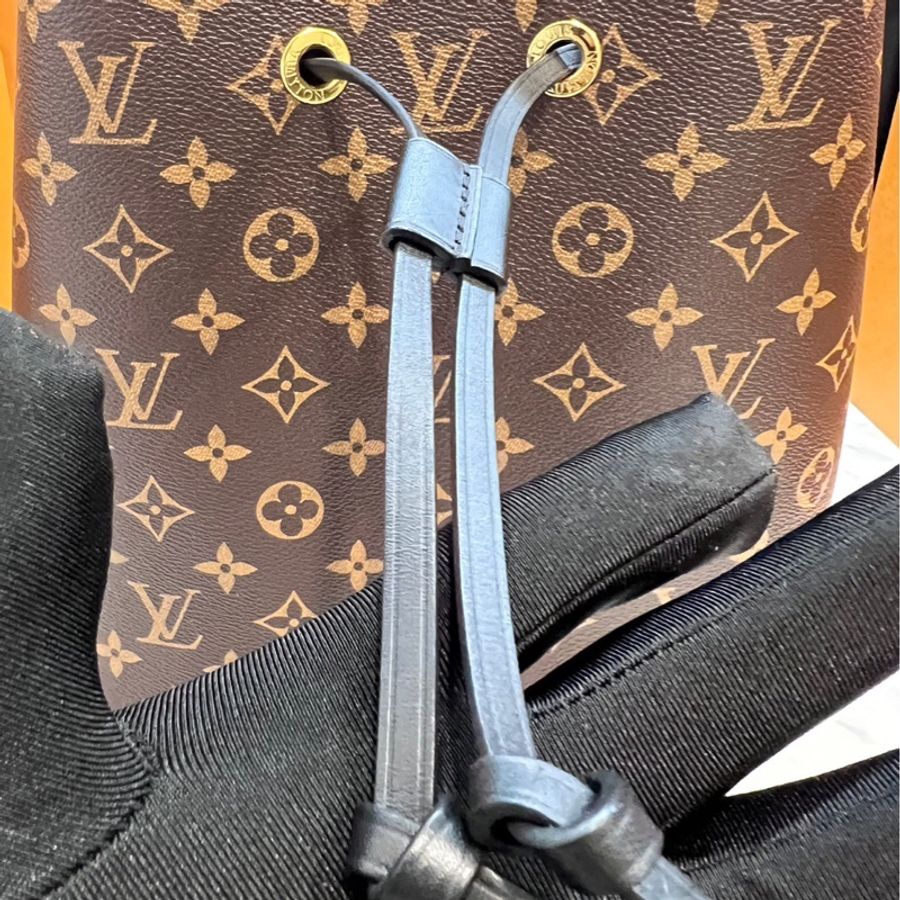 LV Louis Vuitton NeoNoe MM M44020 水桶包-30