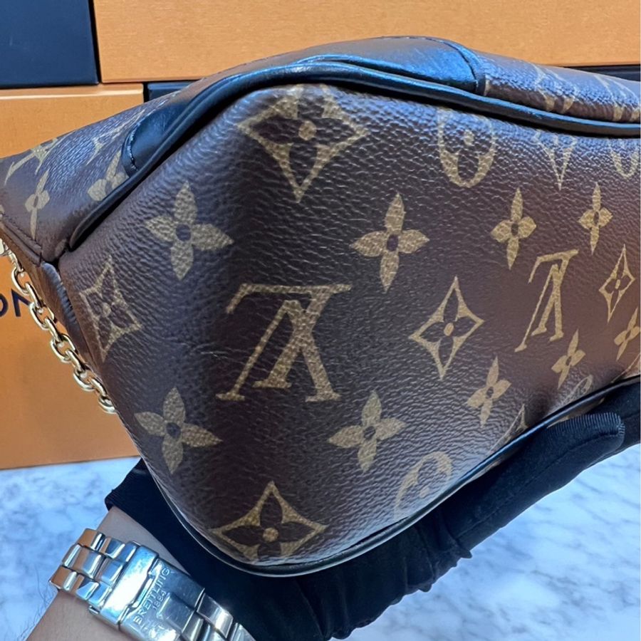 LV Louis Vuitton Boulogne 牛角包 晶片款式-16
