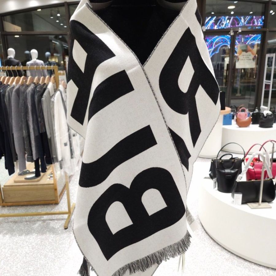 Burberry 80542141 徽標字母雙面羊毛緹花圍巾《當季專櫃正售★全新商品 》-5