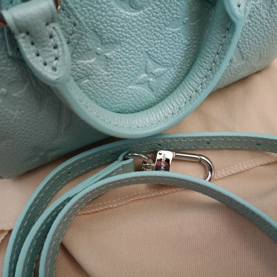 9.9成新 LV Nano Speedy monogram leather, 湖水藍-4