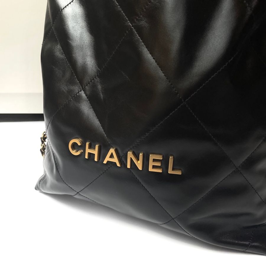 Chanel22 後背包黑金 小號 全新-1