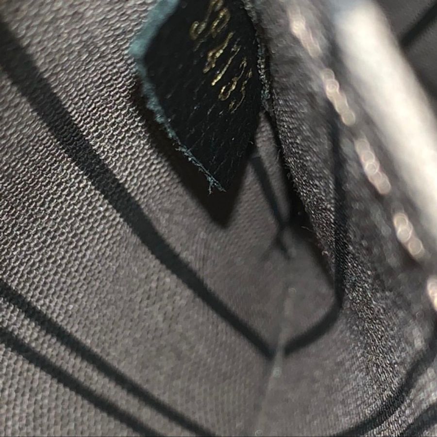LV 時尚 蒙田包 小款
Montaigne BB LOUIS VUITTON-15