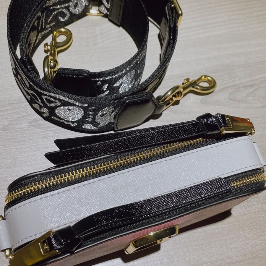 MARC JACOBS相機包-3