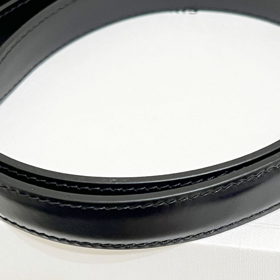 全新 未使用 稀有尺寸 Celine 平滑小牛皮TRIOMPHE 皮帶 70-10