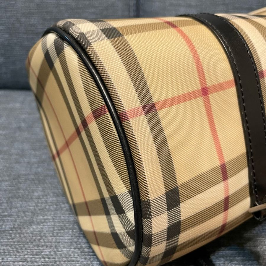 Burberry格紋圓筒手提包-9