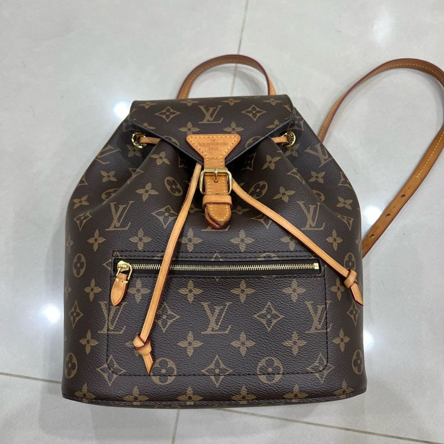 LV M43431 Montsouris經典Monogram後背包-9
