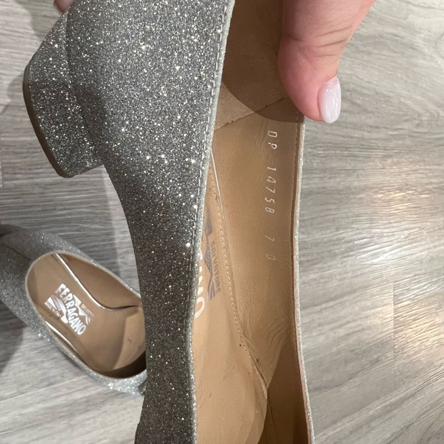 Salvatore ferragamo經典款鑽紗低跟鞋-4