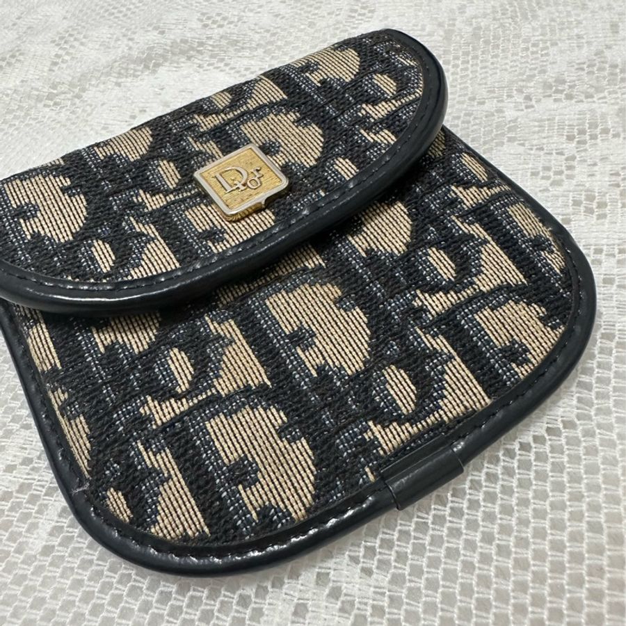 【Dior】翻蓋式零錢包-7