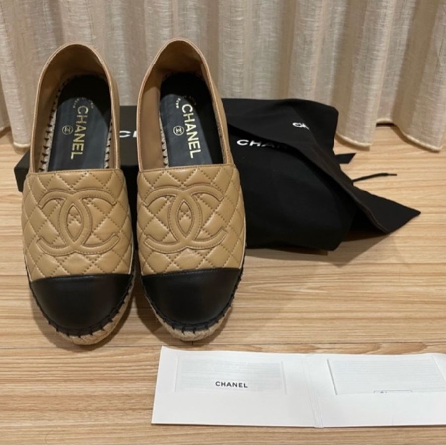 CHANEL 鉛筆鞋 經典菱格紋奶茶黑 全配 38（保留）-0