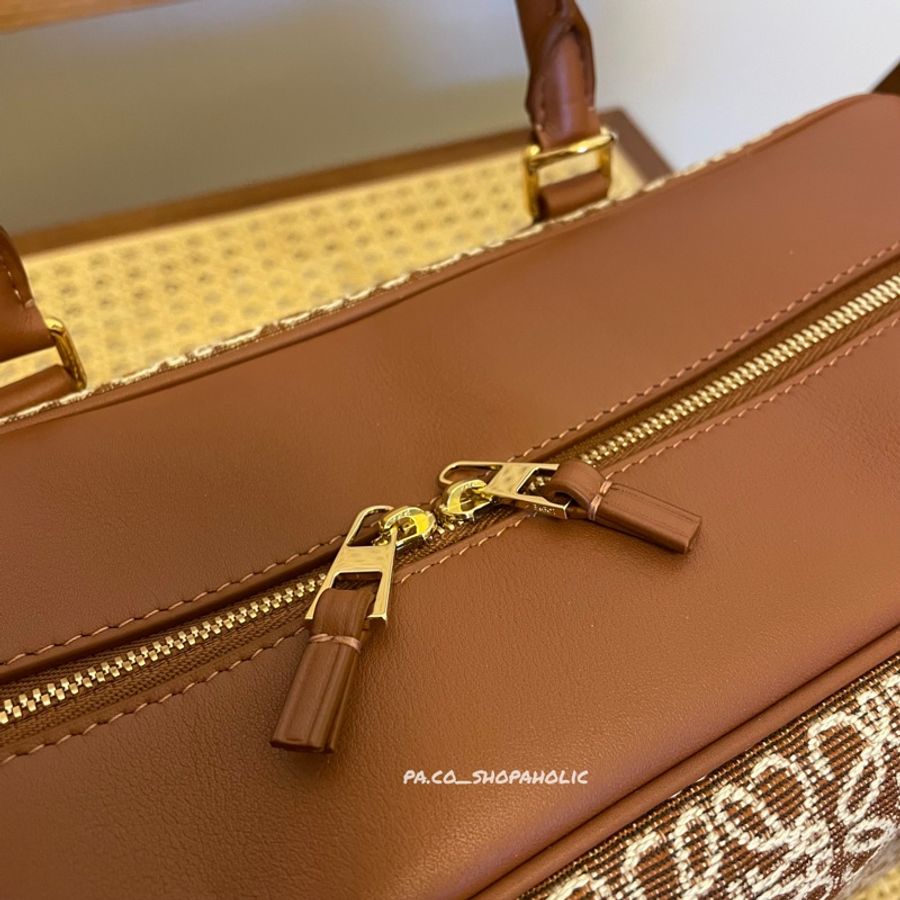 *Sale* Loewe 緹花包Amazona 28 Bag-4
