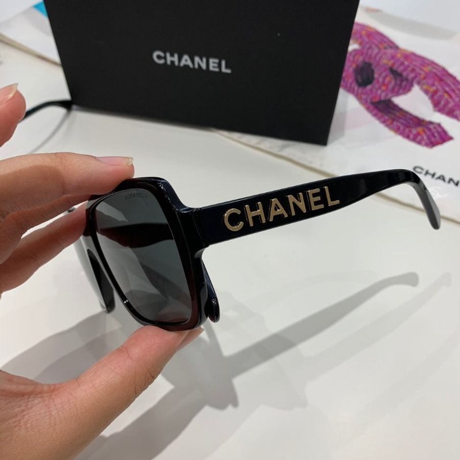Chanel🖤5408 爆款金字方框墨鏡-5